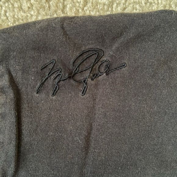 Black Jordan Tee - Picture 6 of 6